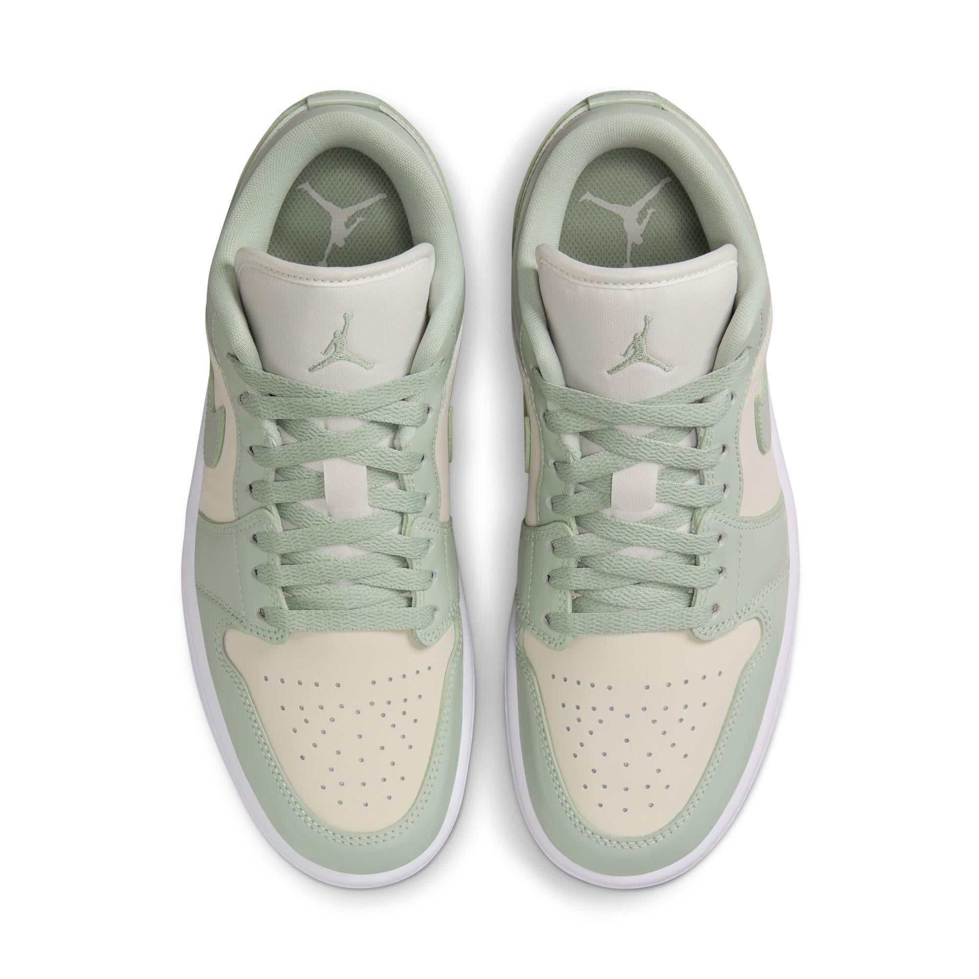 Women's Air Jordan 1 Low SE Sail/Seafoam-Metallic Silver-White