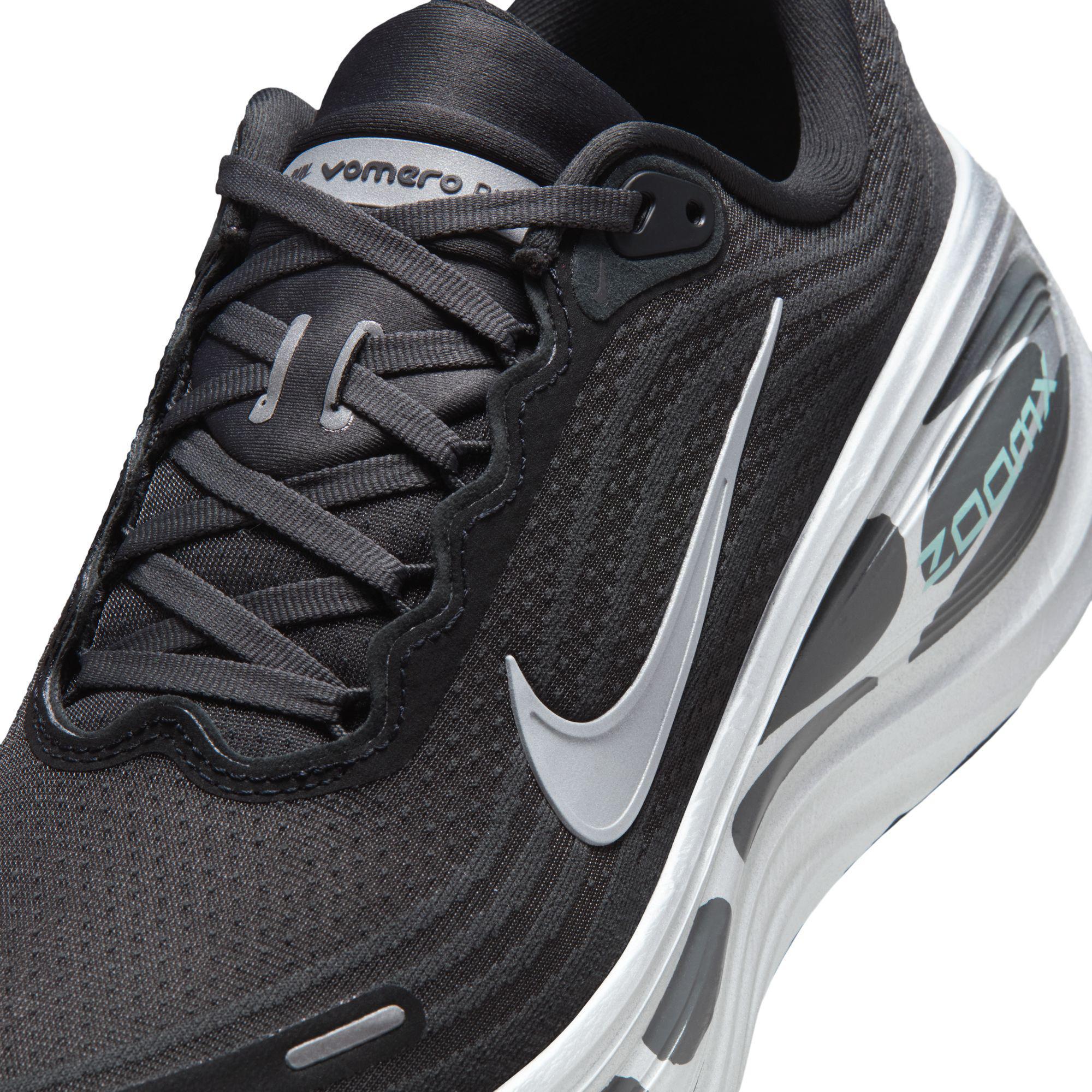 Nike Vomero Plus "Anthracite Zebra"