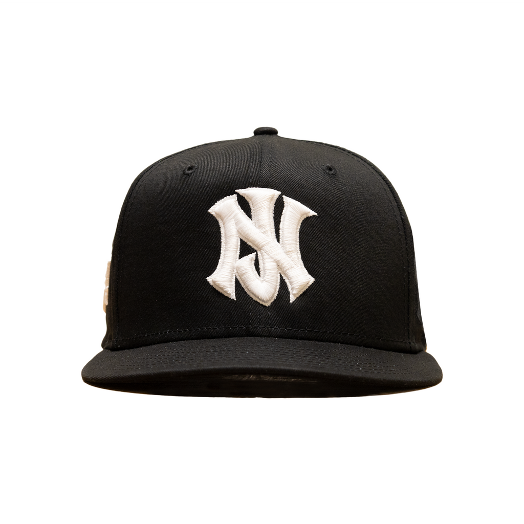 Hush NJ Snapback Black/White