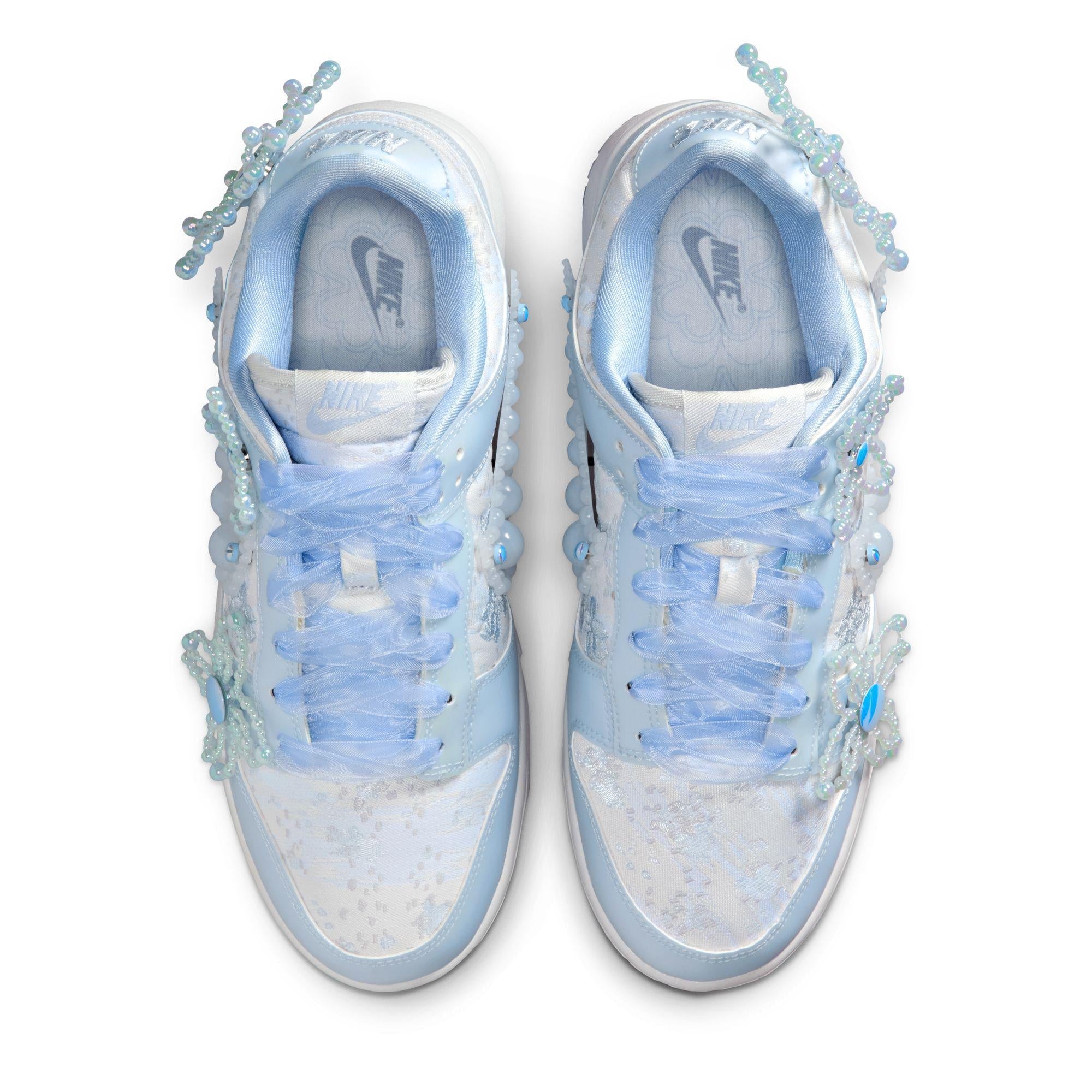 Women's Nike Dunk Low Summit White/Blue Tint-Wolf Grey
