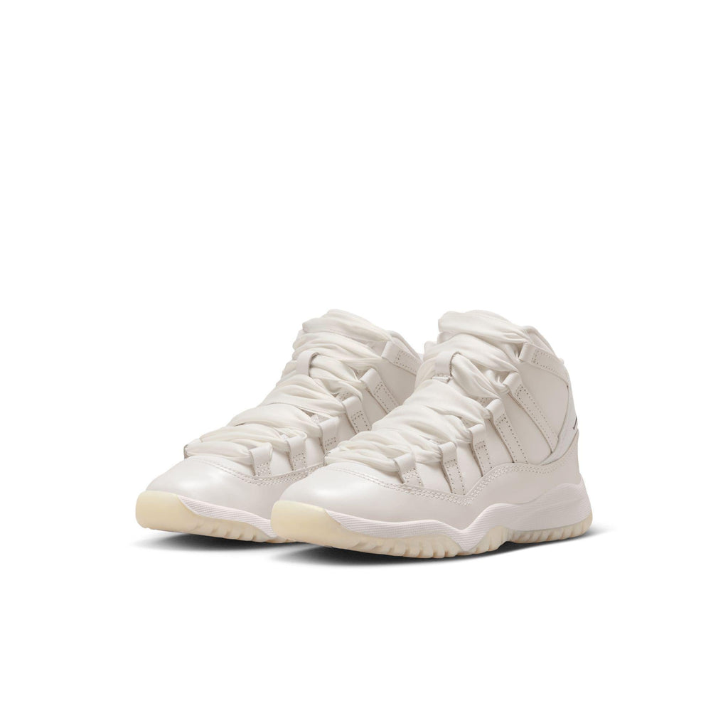 Jordan 11 Retro "Pearl" Little Kids' Shoes