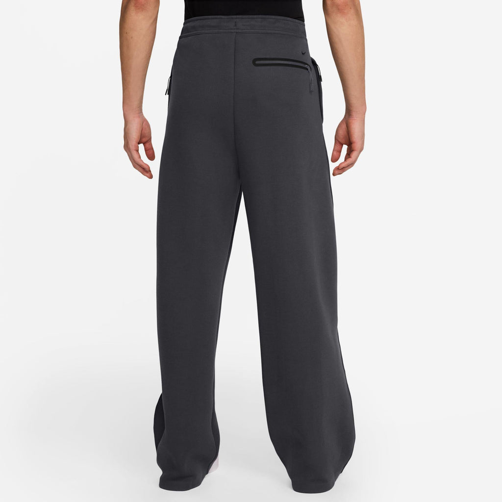 Nike Tech Men's Fleece Loose-Fit Open Hem Pants Anthracite