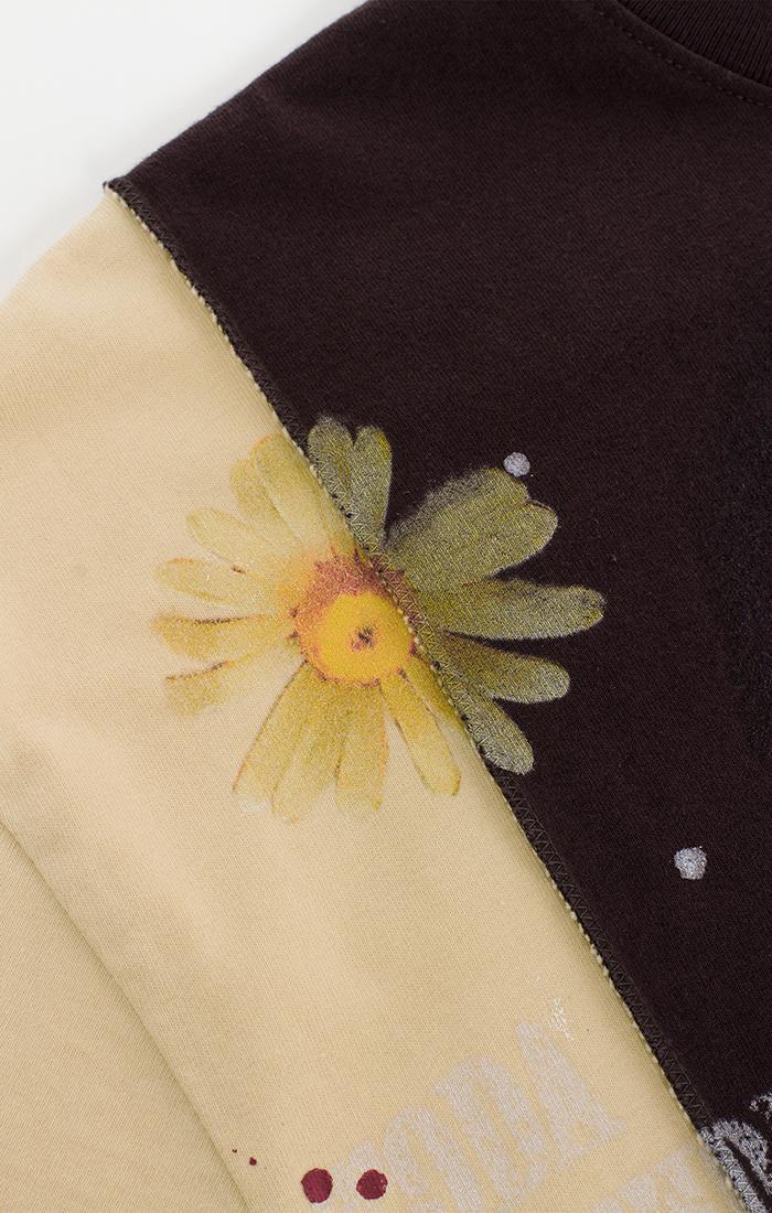 GFA The Heart Short Sleeve Knit