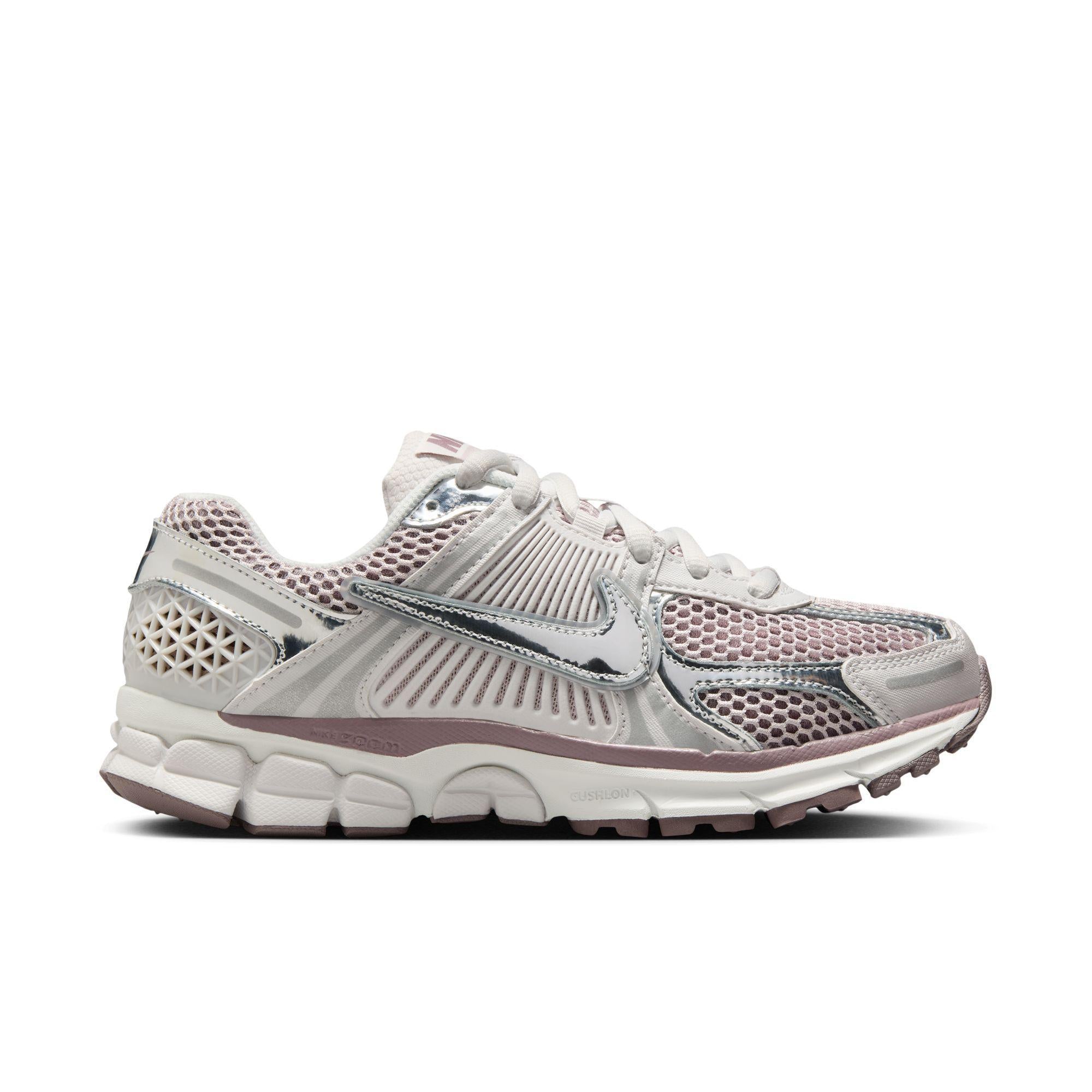 Women's Nike Zoom Vomero 5 Vast Grey/Metallic Silver