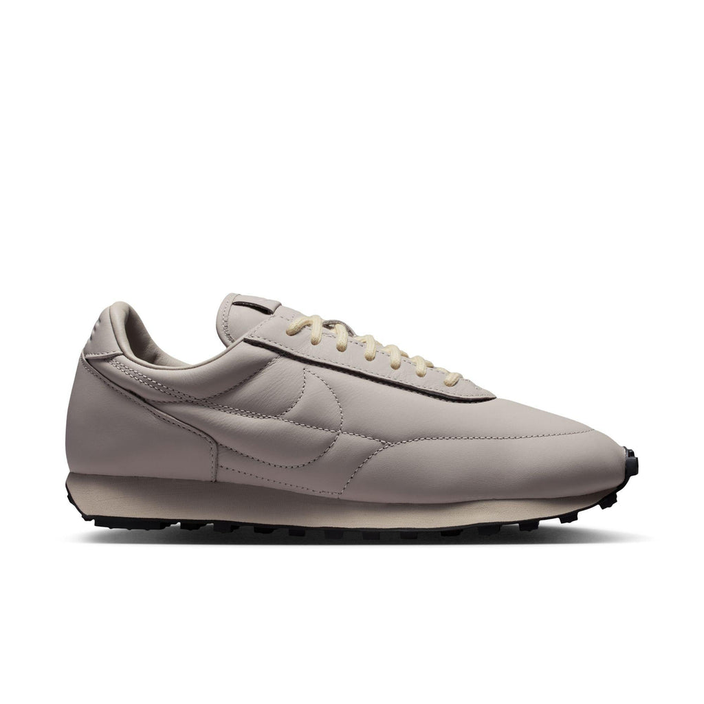 Nike Daybreak SP "Moon Particle and Light Bone"