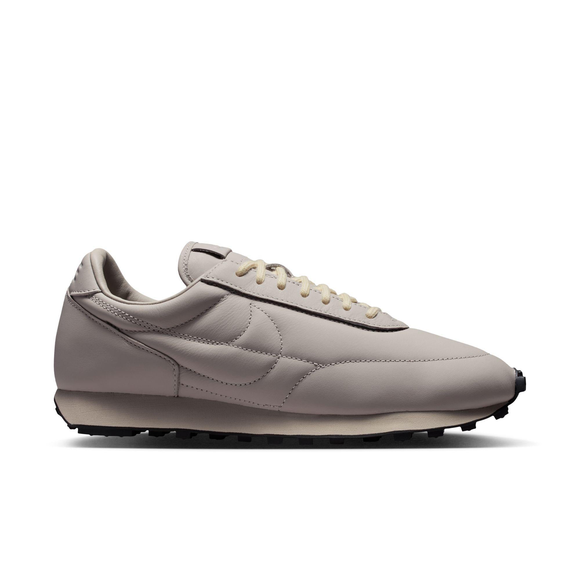 Nike Daybreak SP "Moon Particle and Light Bone"