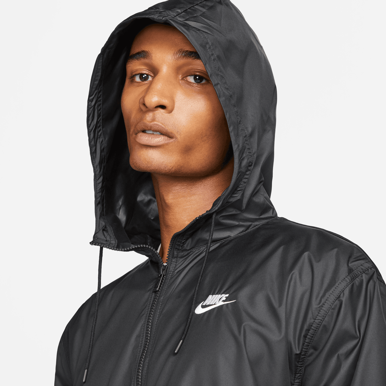 WOMEN'S NIKE SPORTSWEAR ESSENTIAL REPEL
