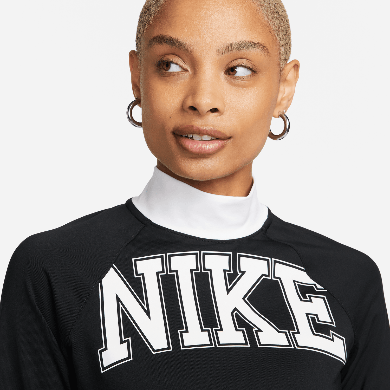 WOMEN'S NIKE SW LONG SLEEVE TOP