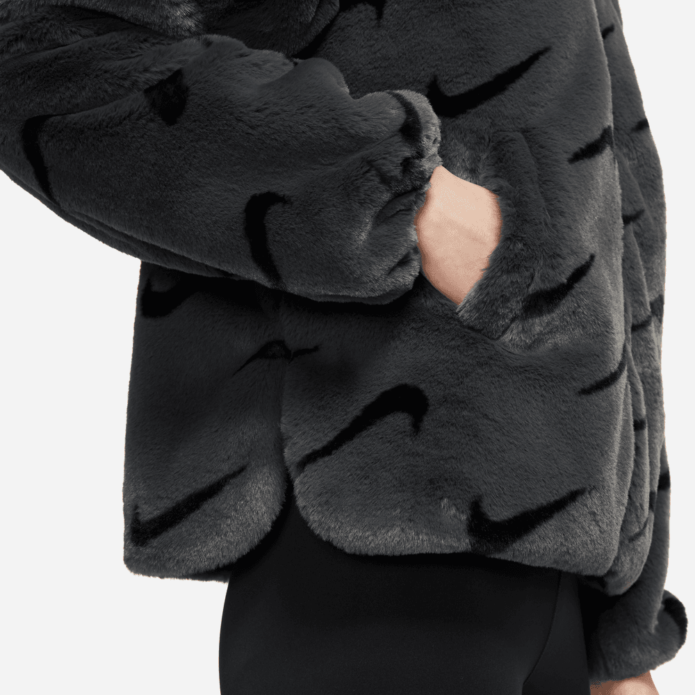 Nike Sportswear Plush Women's Printed Faux Fur Jacket