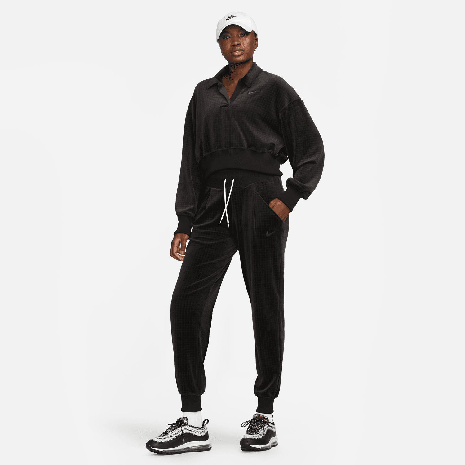 WOMEN'S NIKE SPORTSWEAR HIGH-WAISTED VELOUR JOGGER