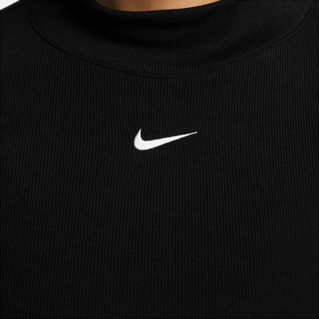 WOMEN'S NIKE SPORTSWEAR ESSENTIALS MOCK NECK TEE