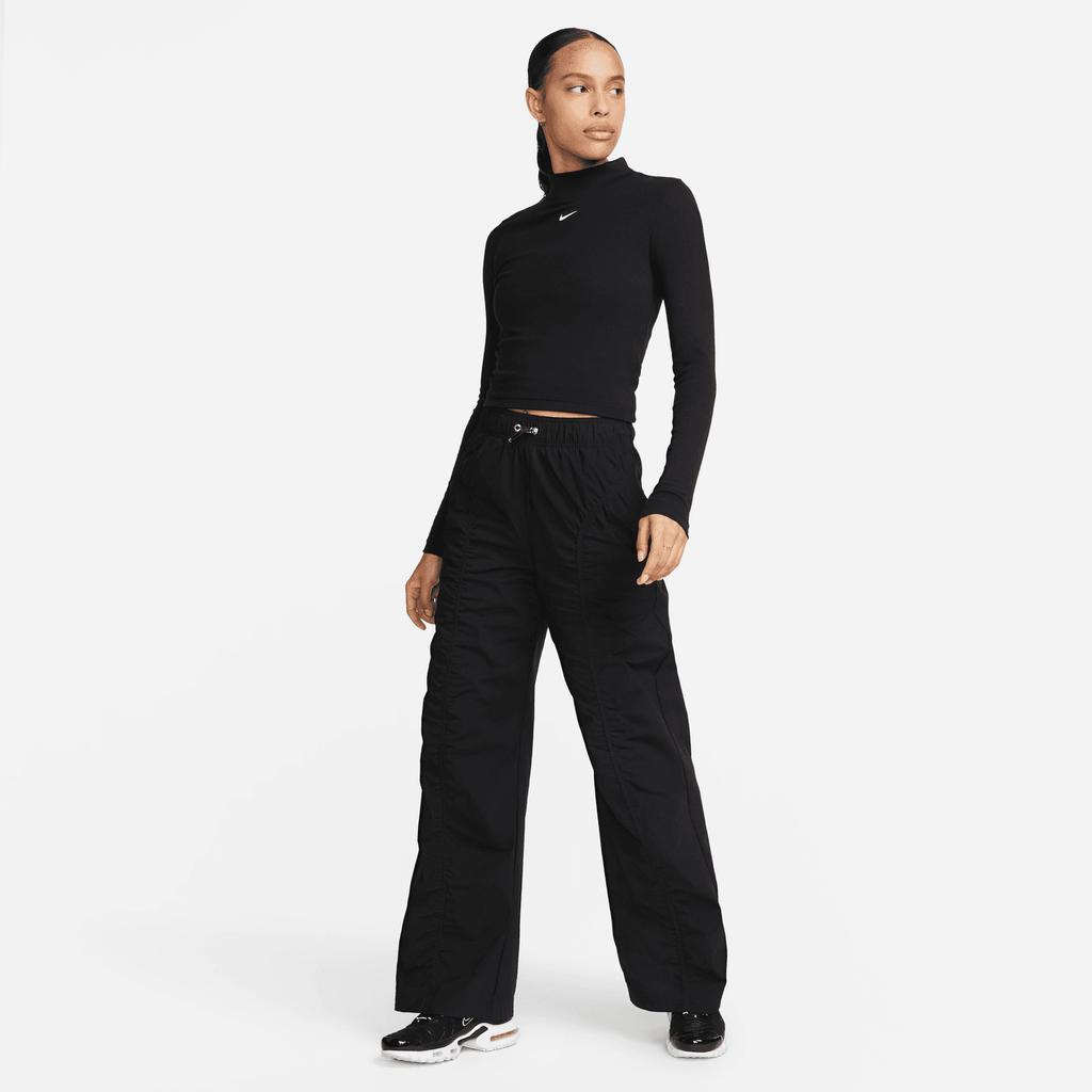 WOMEN'S NIKE SPORTSWEAR ESSENTIALS MOCK NECK TEE