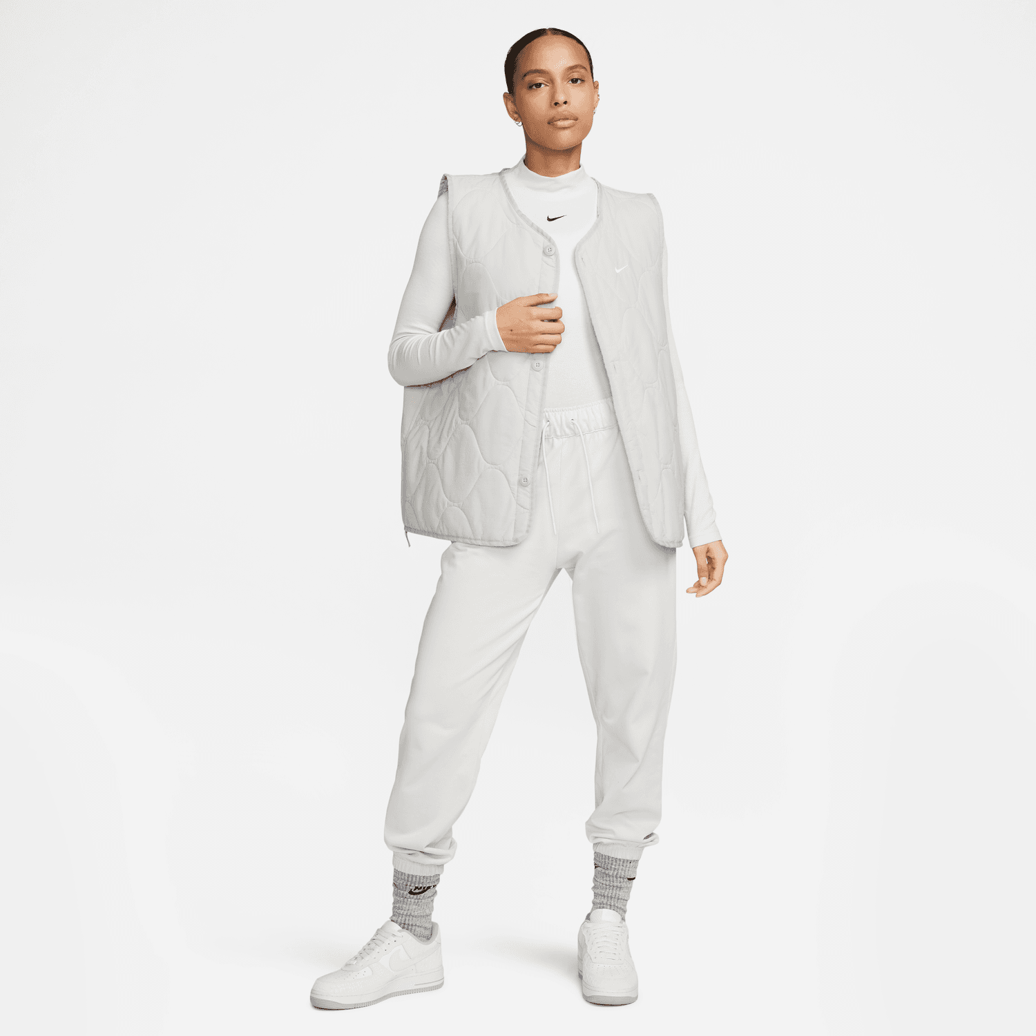 WOMEN'S NIKE SPORTSWEAR ESSENTIALS MOCK NECK TEE