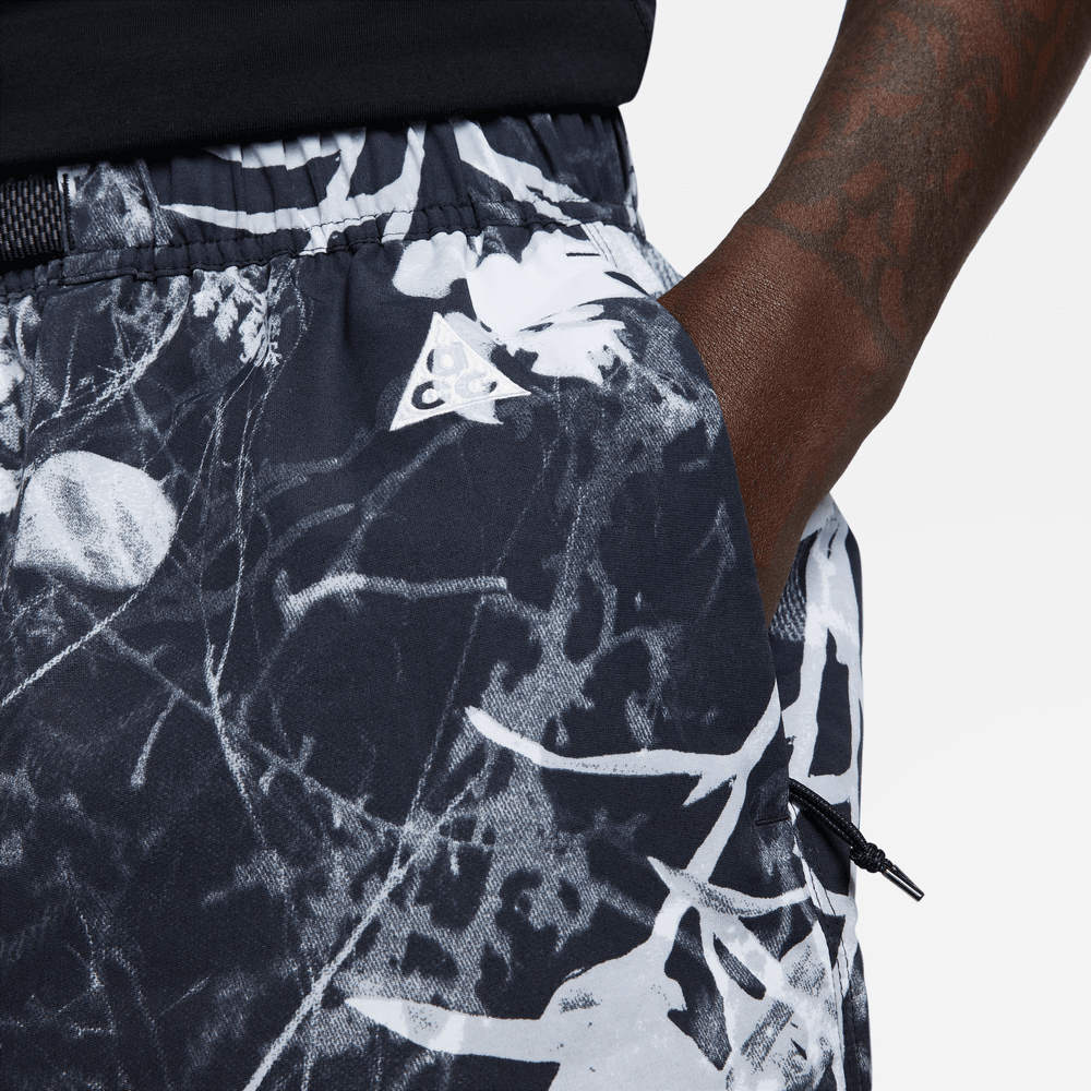 MEN'S NIKE ACG SHORTS "BLACK PRINT TRAIL"