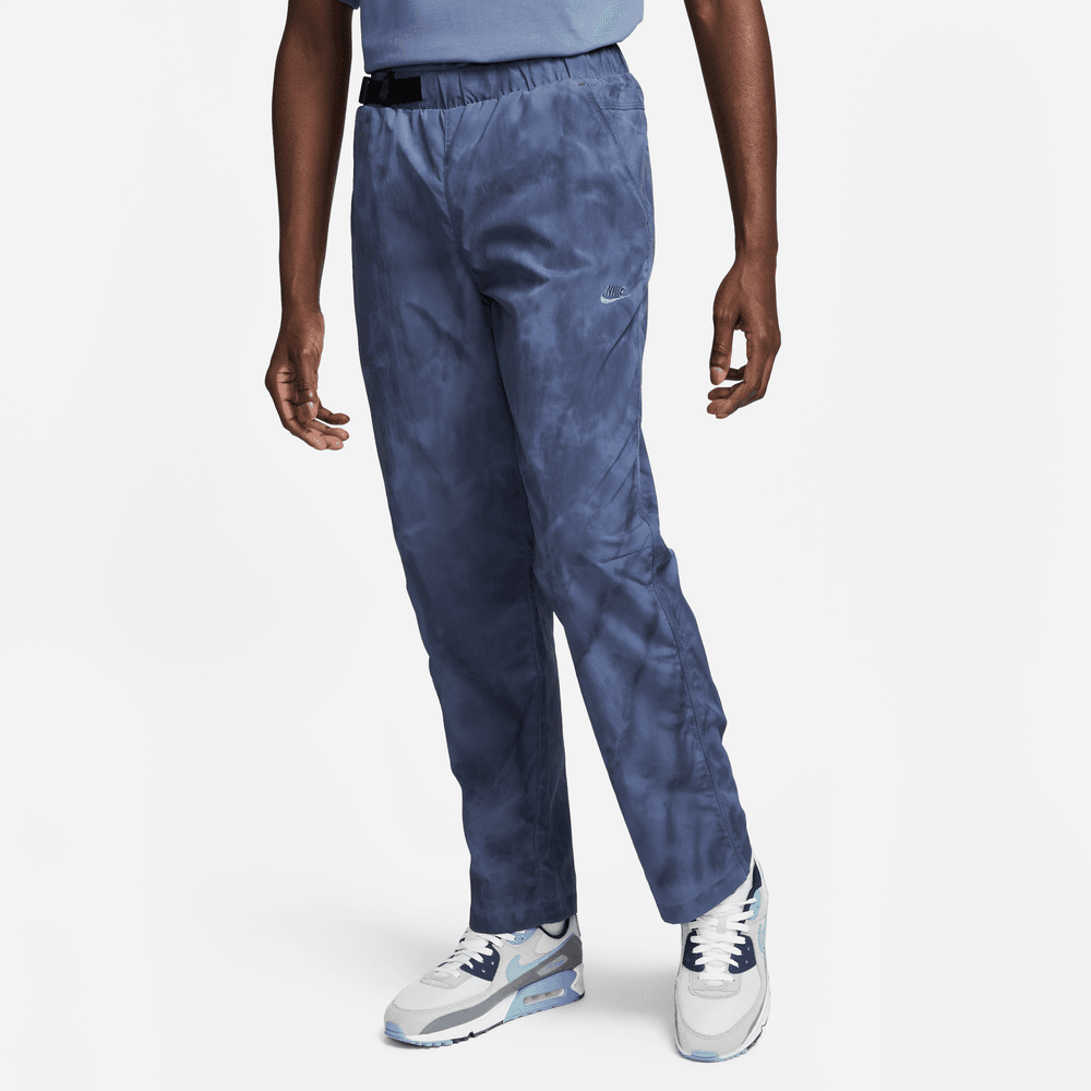 MEN'S NIKE SPORTSWEAR TECH PACK PANTS "DIFFUSE BLUE"