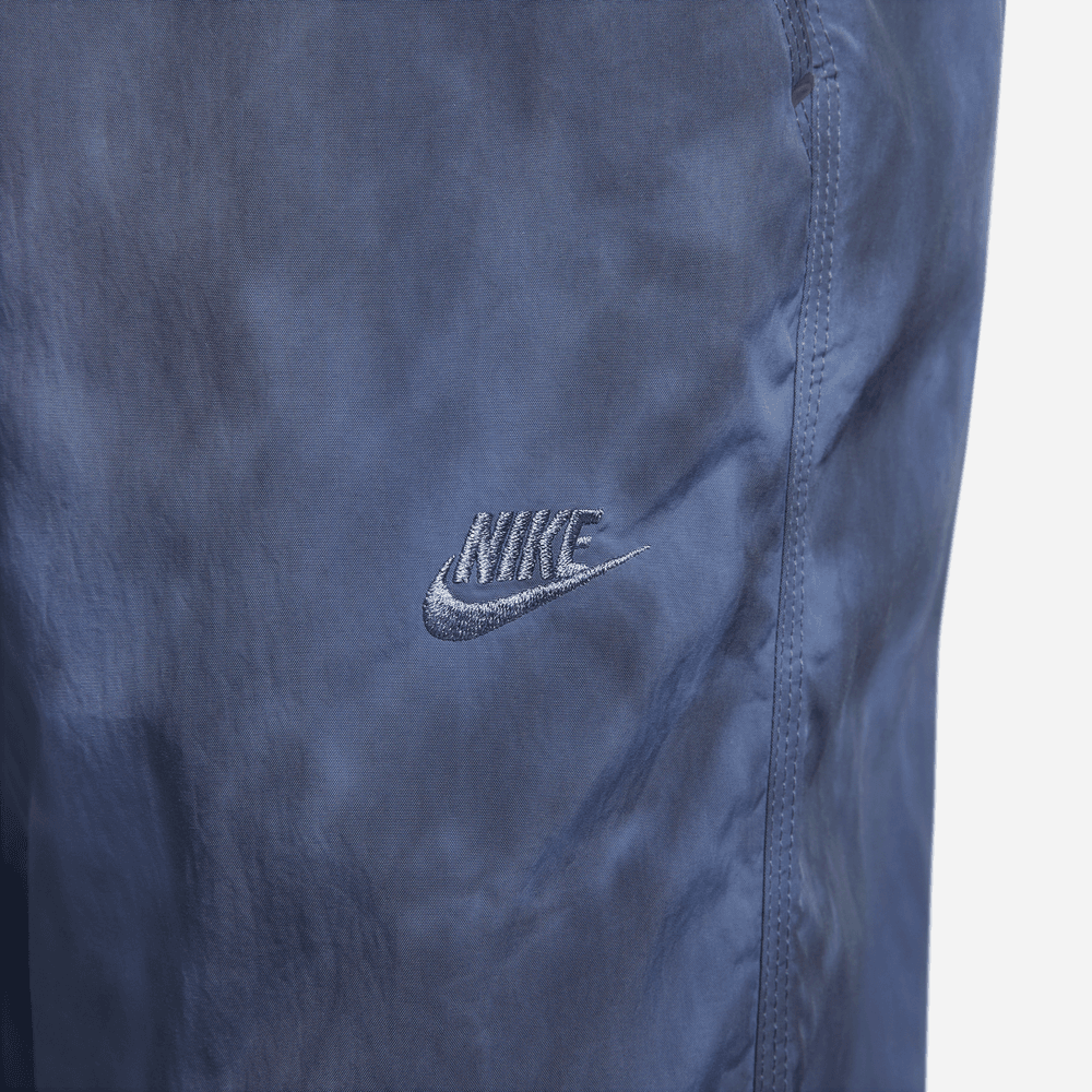MEN'S NIKE SPORTSWEAR TECH PACK PANTS "DIFFUSE BLUE"