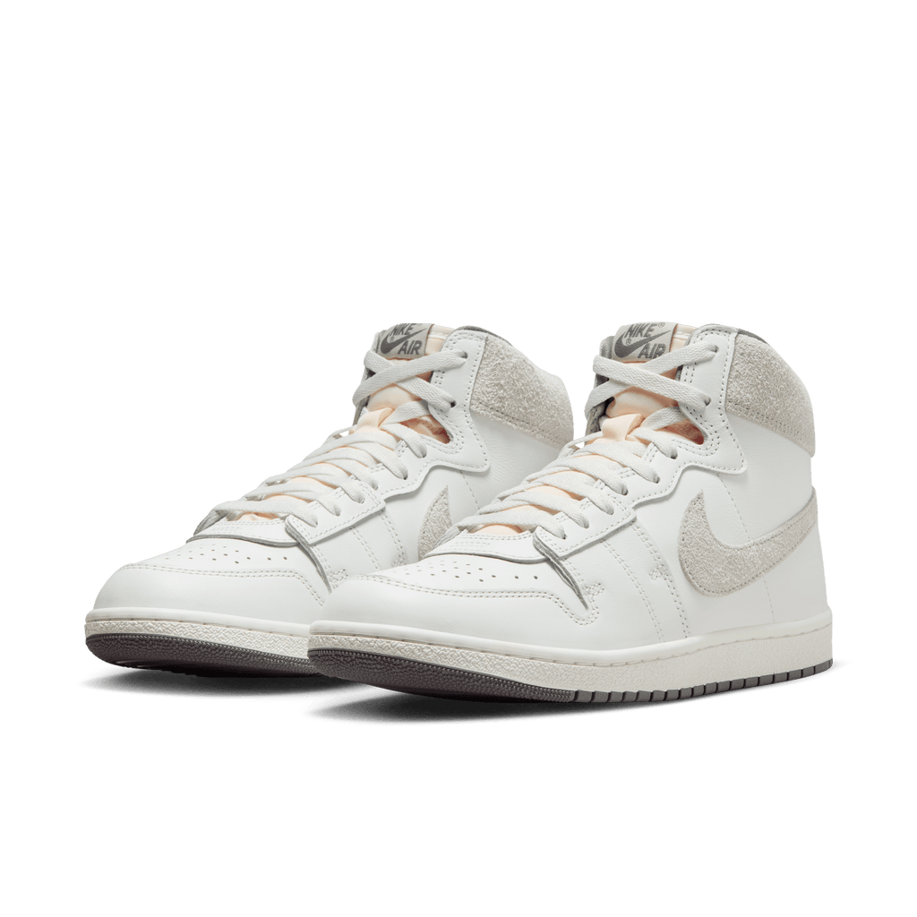 JORDAN AIR SHIP PE SP SUMMIT WHITE/ GUNSMOKE-TECH GREY (MEN'S)