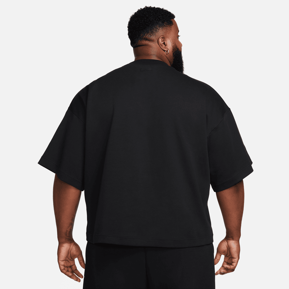 Nike Sportswear Tech Fleece Men's Oversized Short-Sleeve Sweatshirt