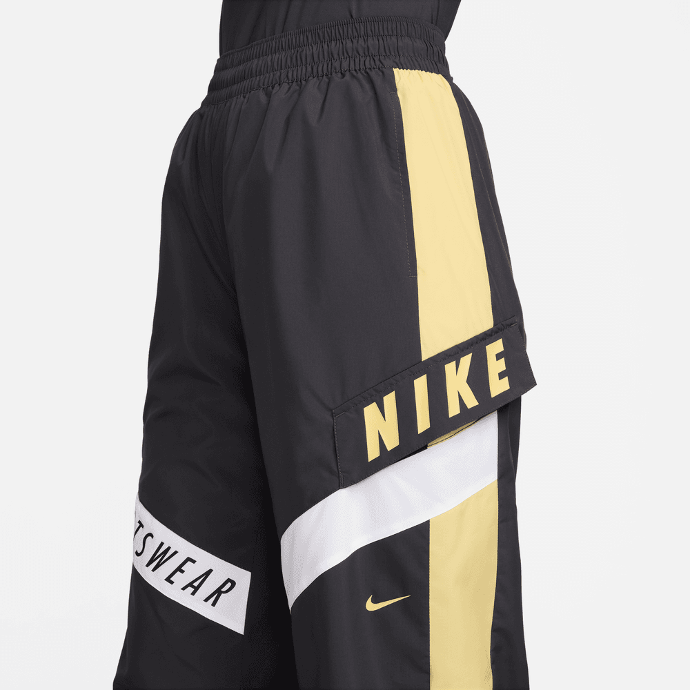 Women's NIke Sportswear Woven Pant (2 Colors)