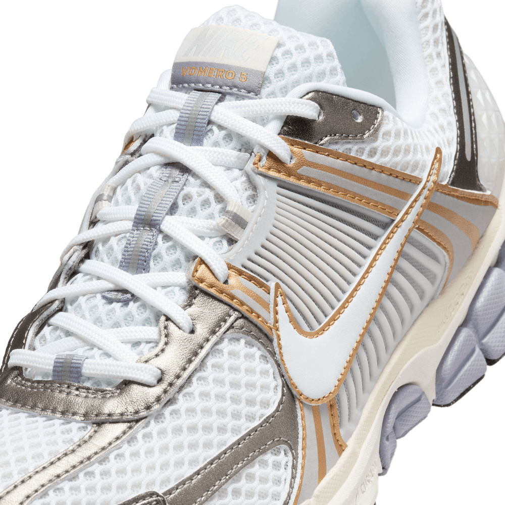 MENS NIKE ZOOM VOMERO 5 "PLATINUM TINT"