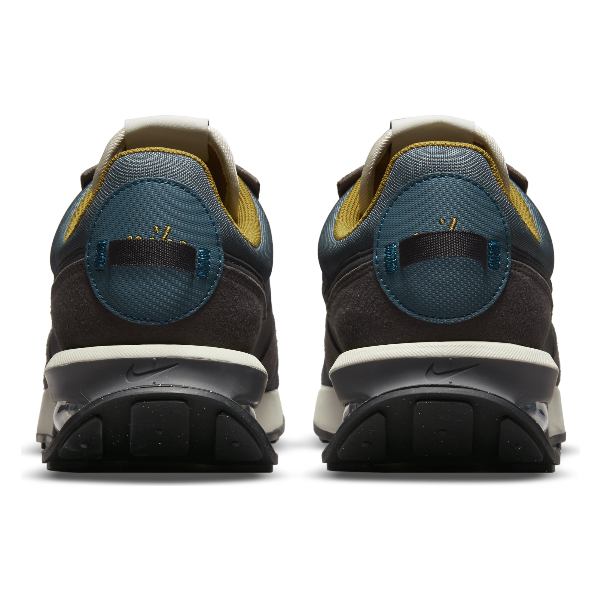 NIKE AIR MAX PRE-DAY LX