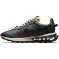 NIKE AIR MAX PRE-DAY LX