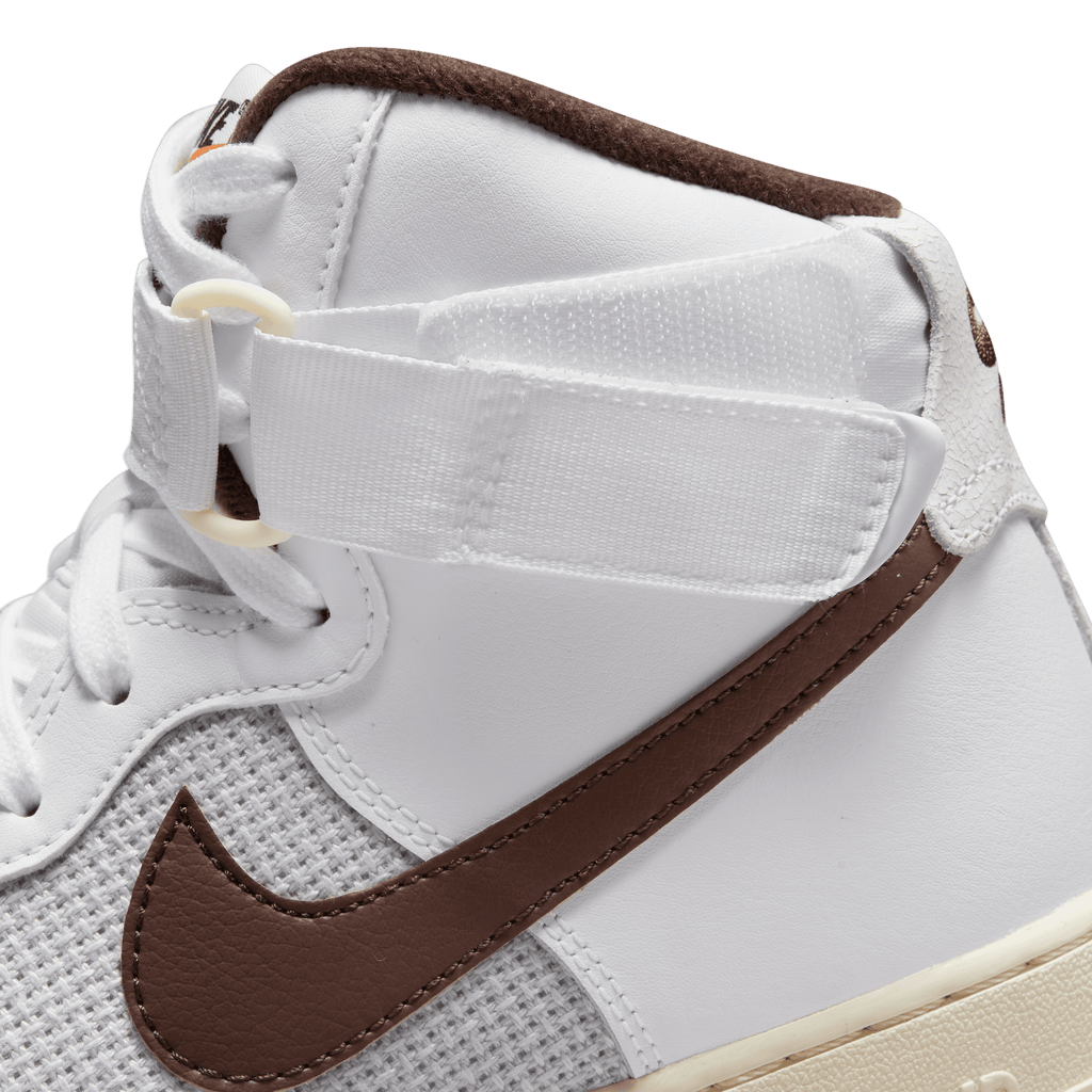 NIKE AIR FORCE 1 HIGH '07 "CHOCOLATE-COCONUT"