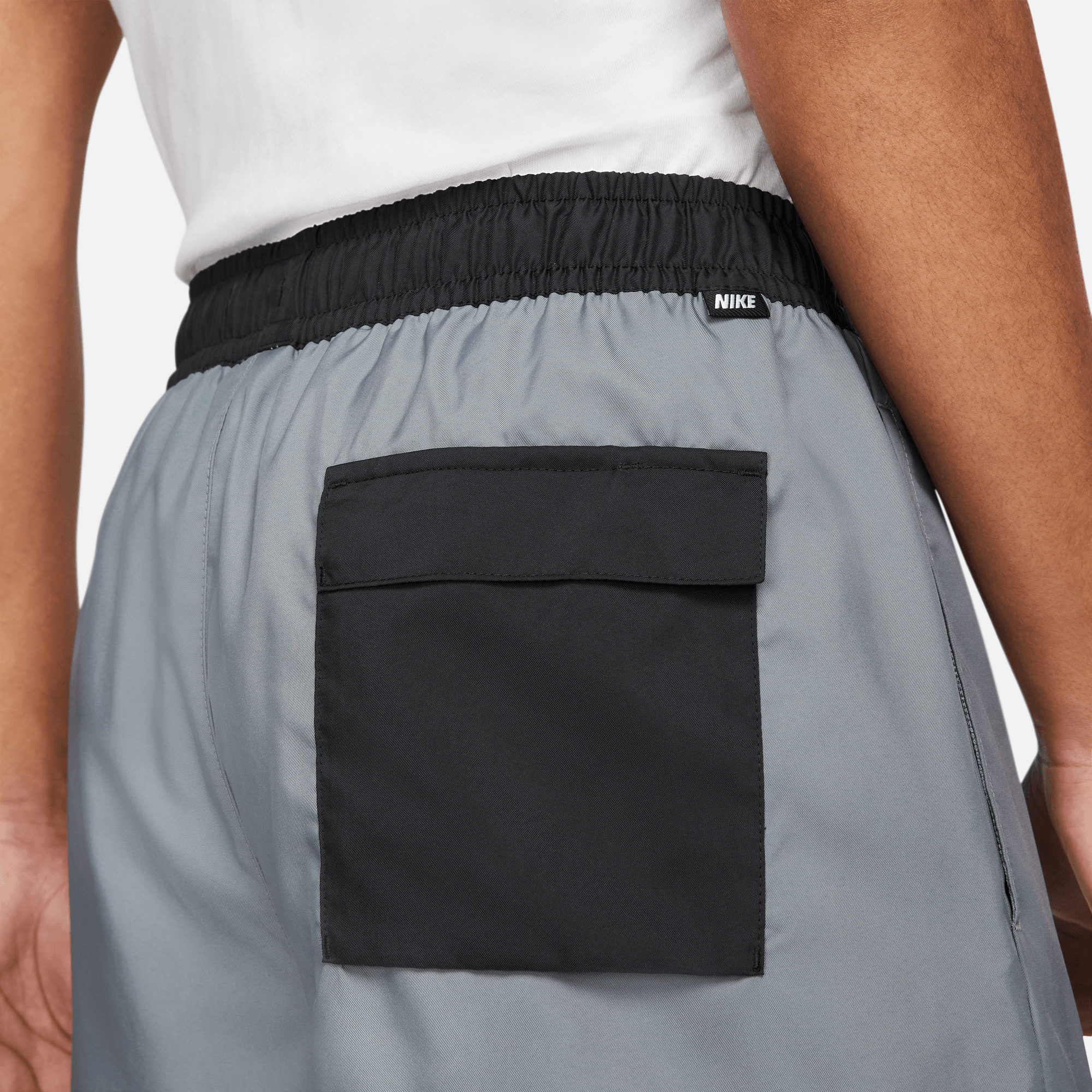 NIKE SW SPORT SHORTS