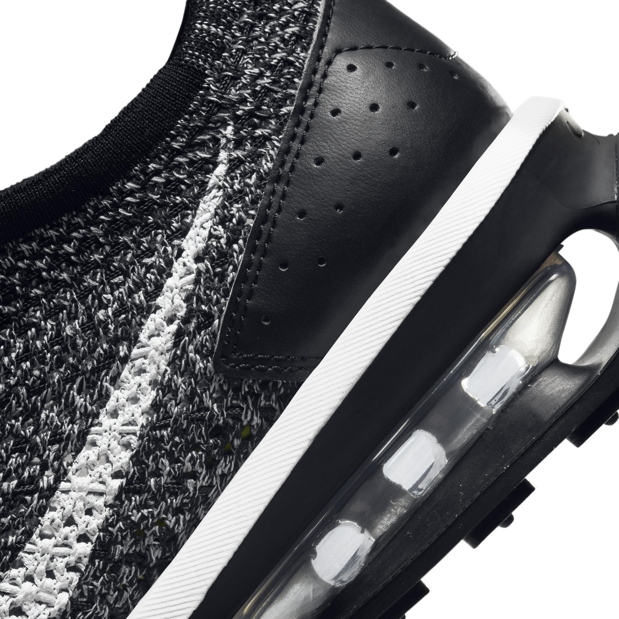 NIKE AIR MAX FLYKNIT RACER "BLACK/WHITE"