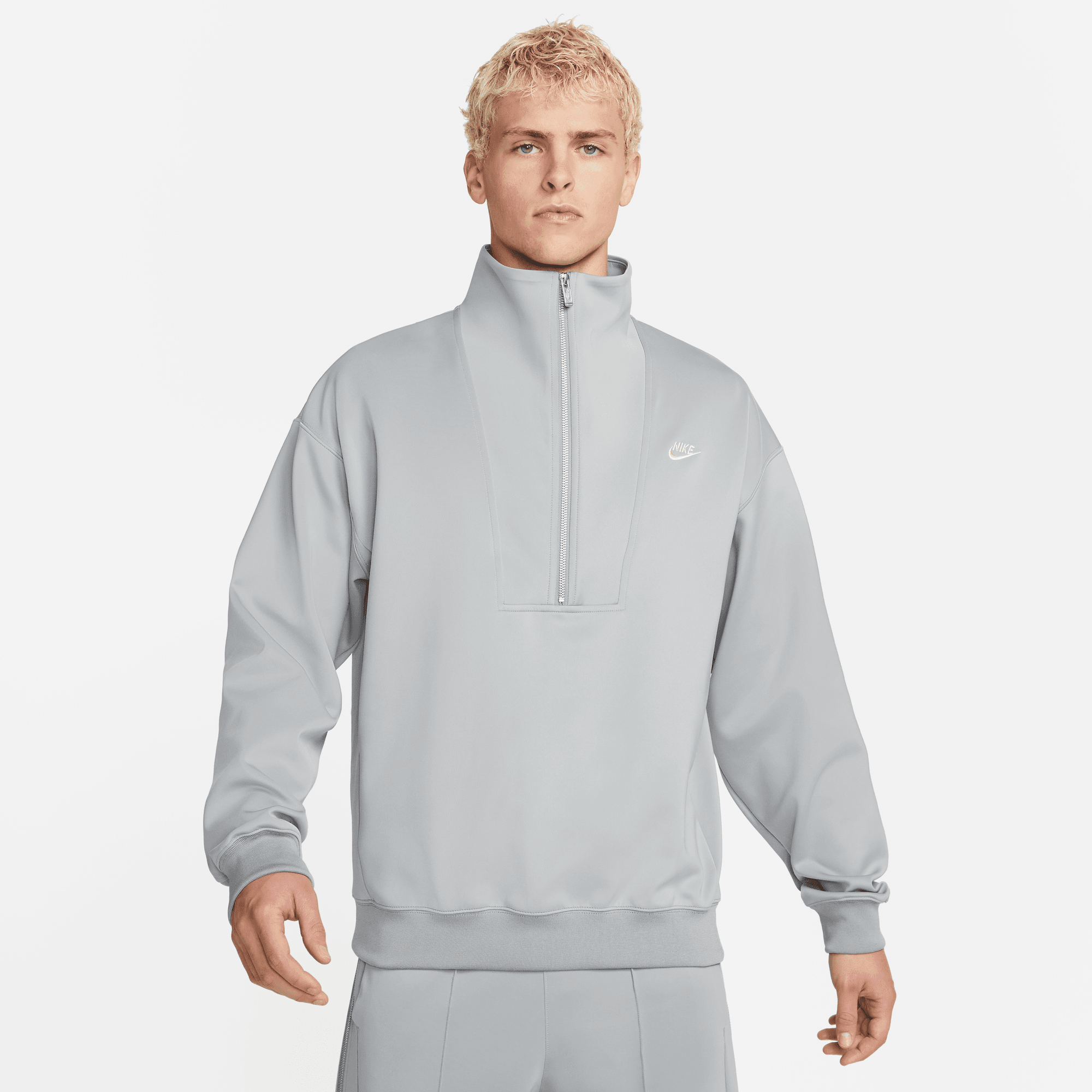 NIKE SW CIRCA (GREY)