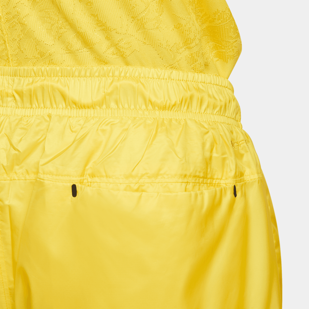 NIKE SPORTSWEAR TECH PACK SHORTS "YELLOW"