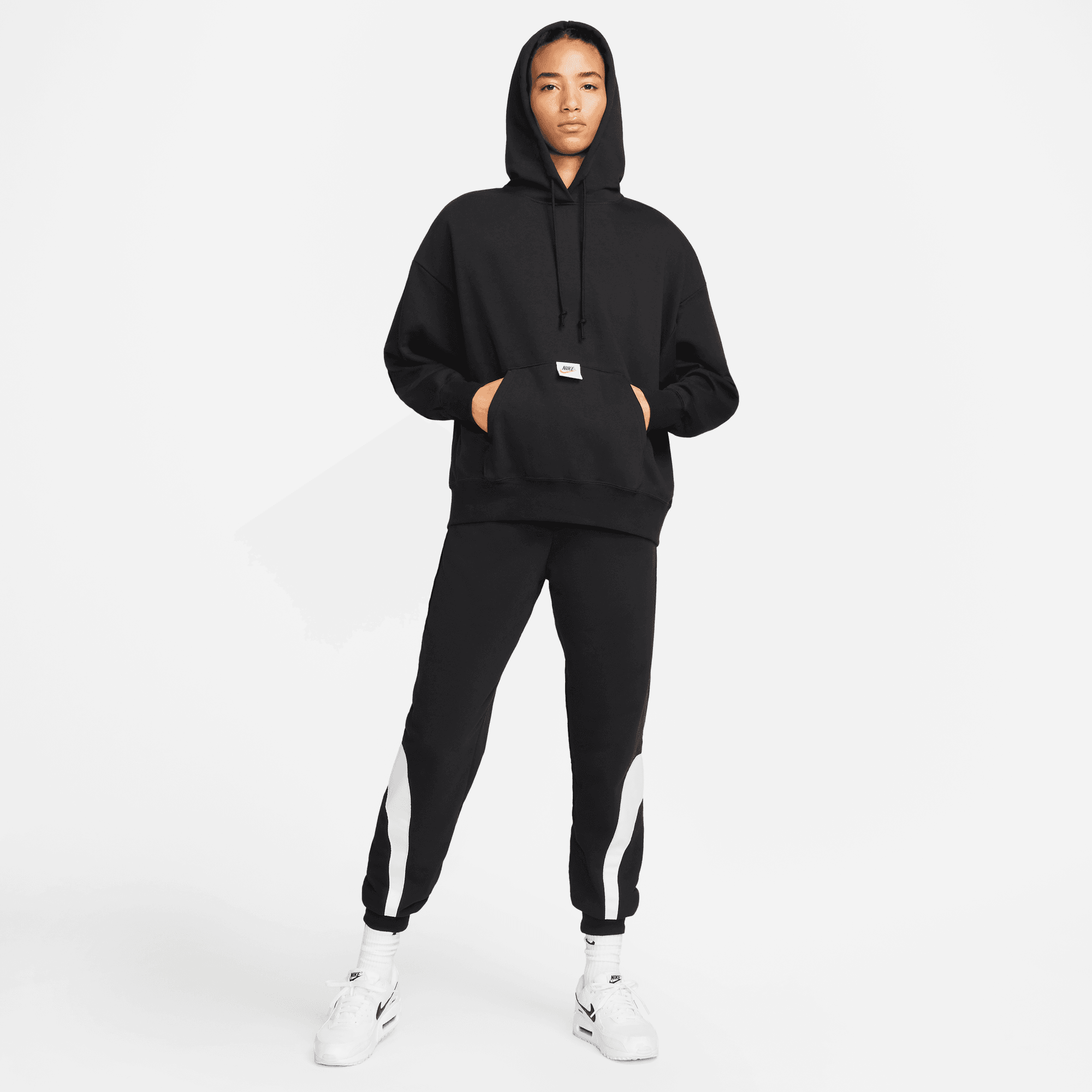WOMEN'S NIKE SPORTSWEAR HOODIE CIRCA 50