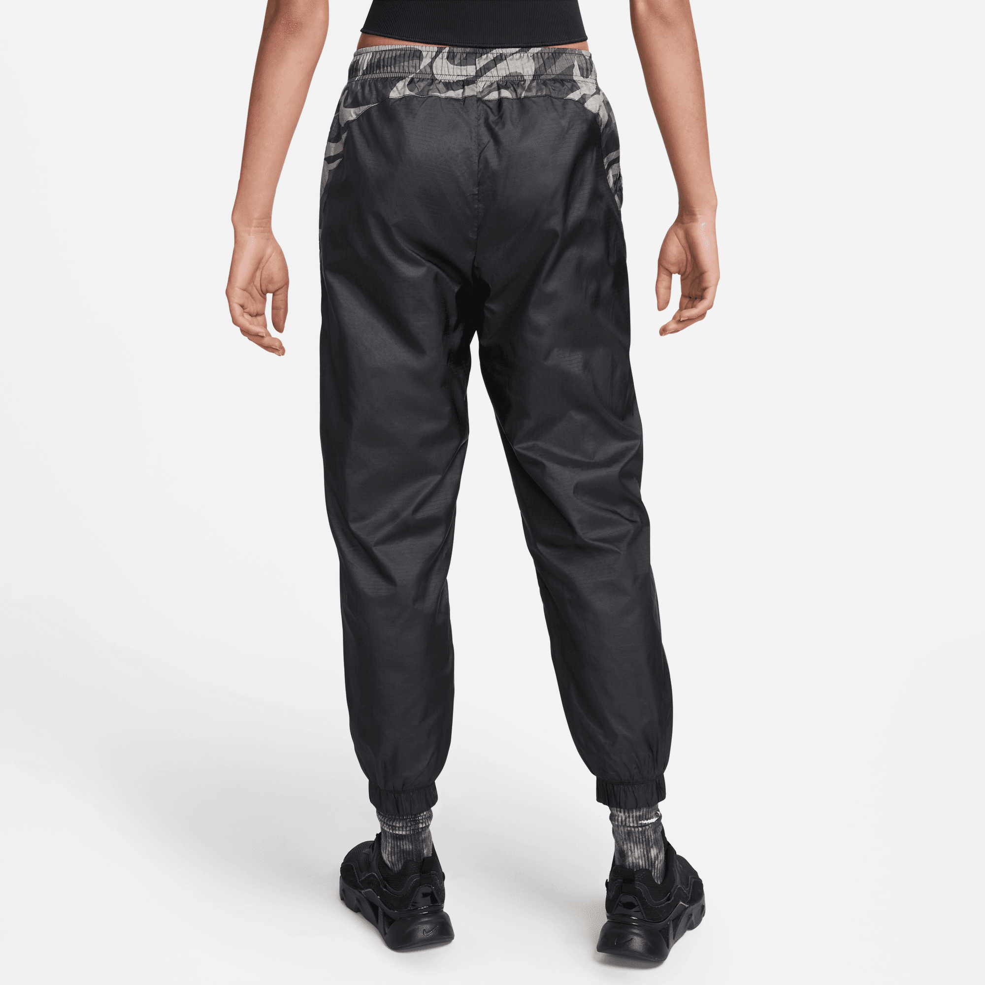 NIKE SPORTSWEAR ICON CLASH PANTS "DARK DRIFTWOOD"