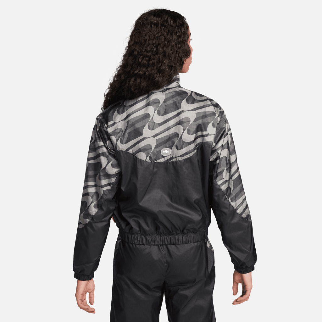 NIKE SPORTSWEAR ICON CLASH
