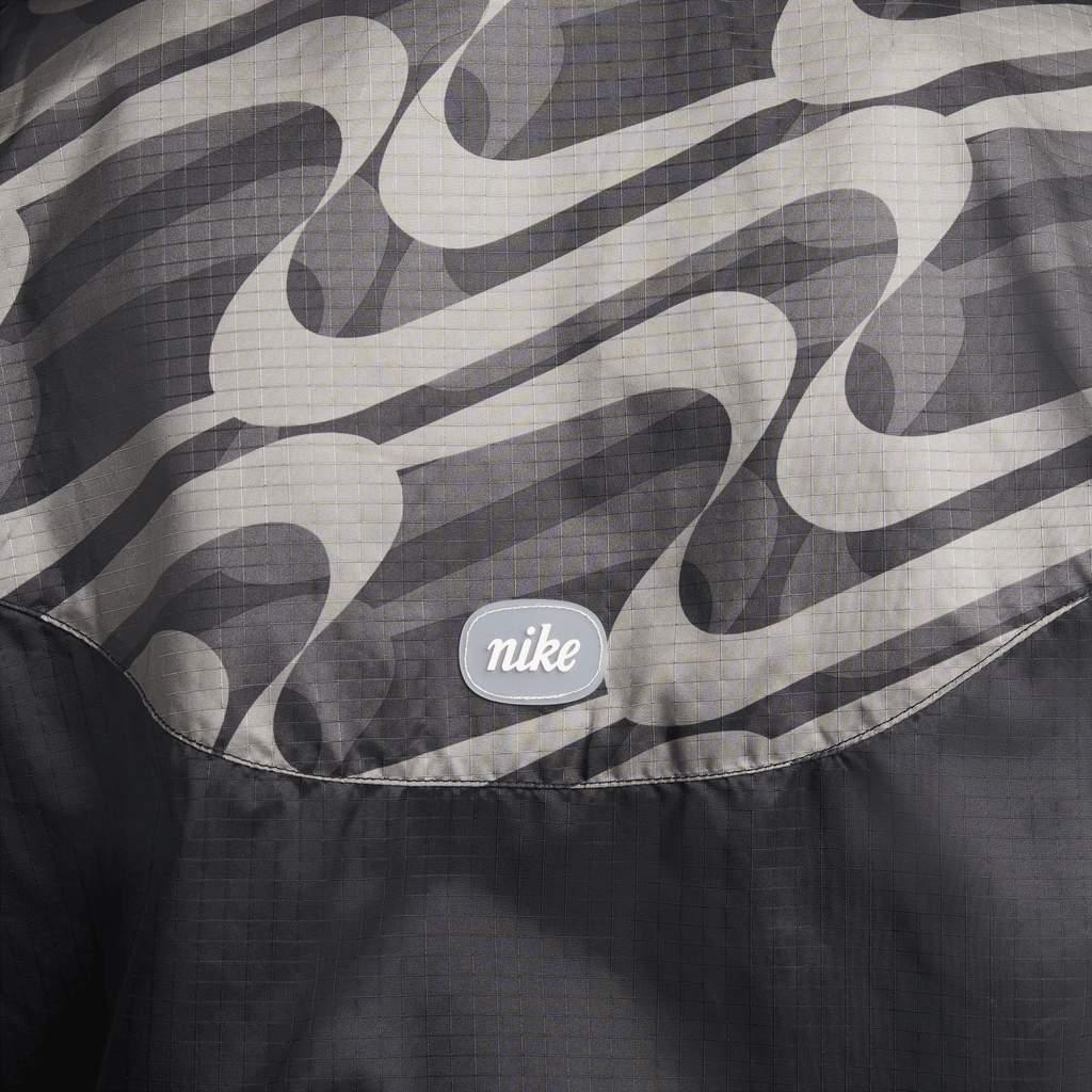 NIKE SPORTSWEAR ICON CLASH