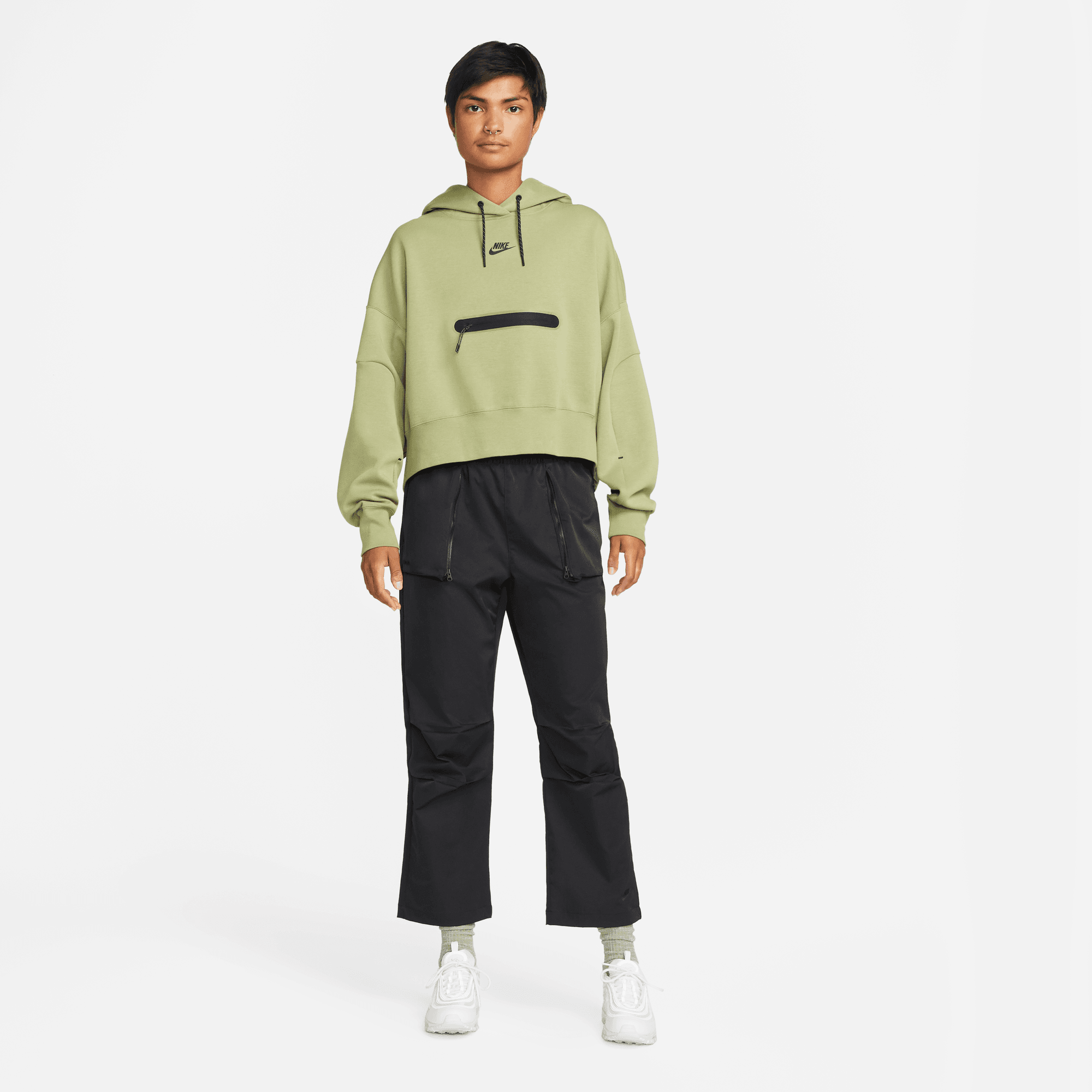 NIKE SW DRI FIT TECH PACK PANTS (BLACK)