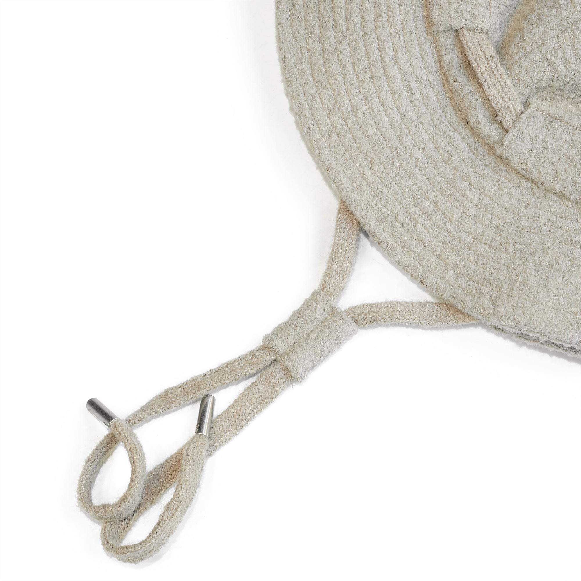 AMI PARIS ADC BUCKET HAT STRING