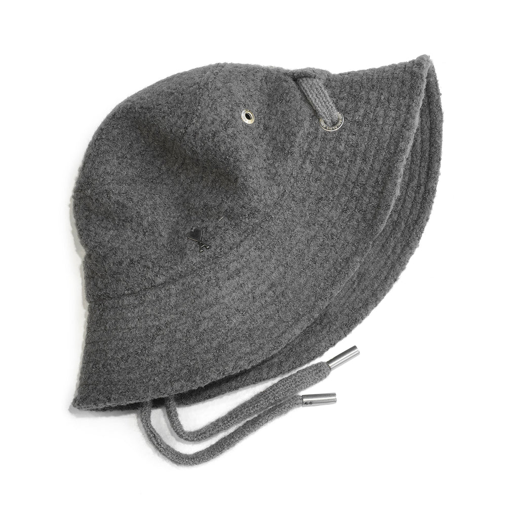 AMI PARIS ADC BUCKET HAT STRING