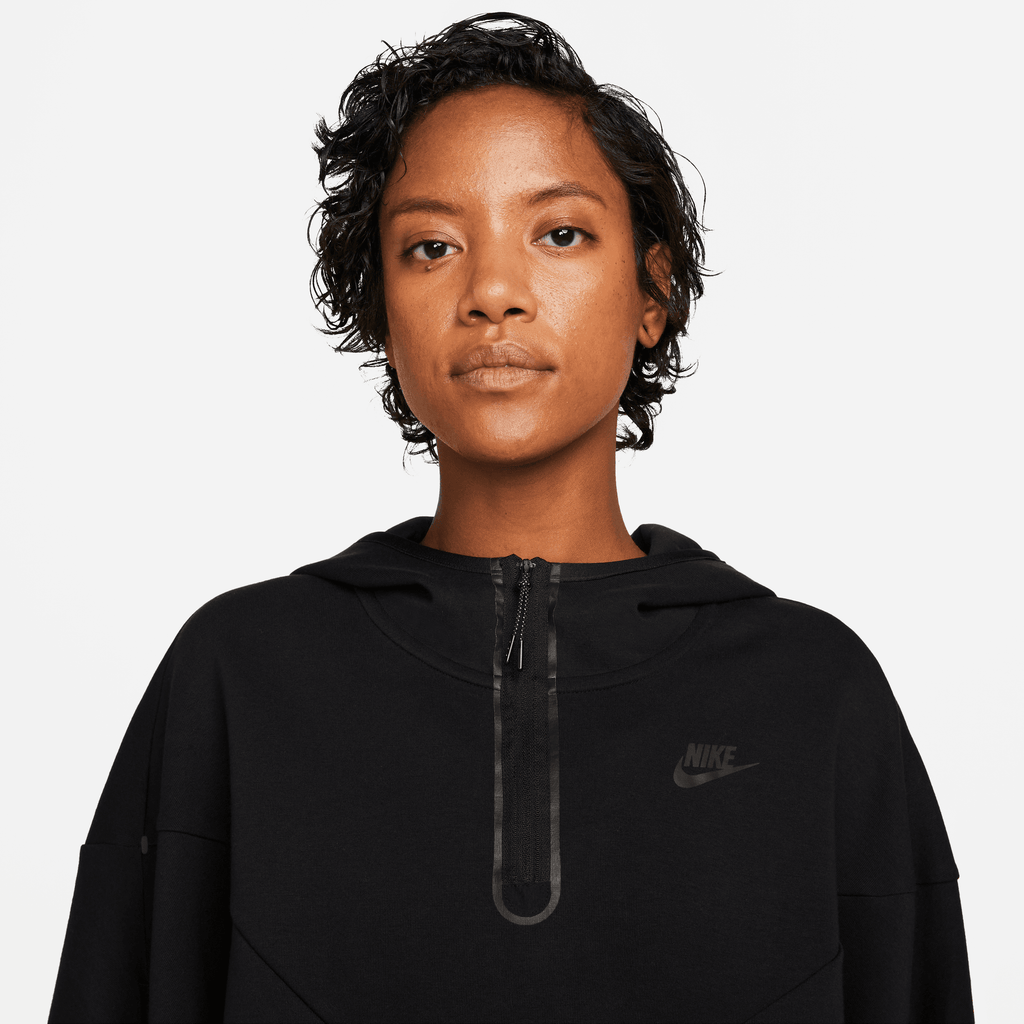 NIKE SW TECH FLEECE (BLACK)
