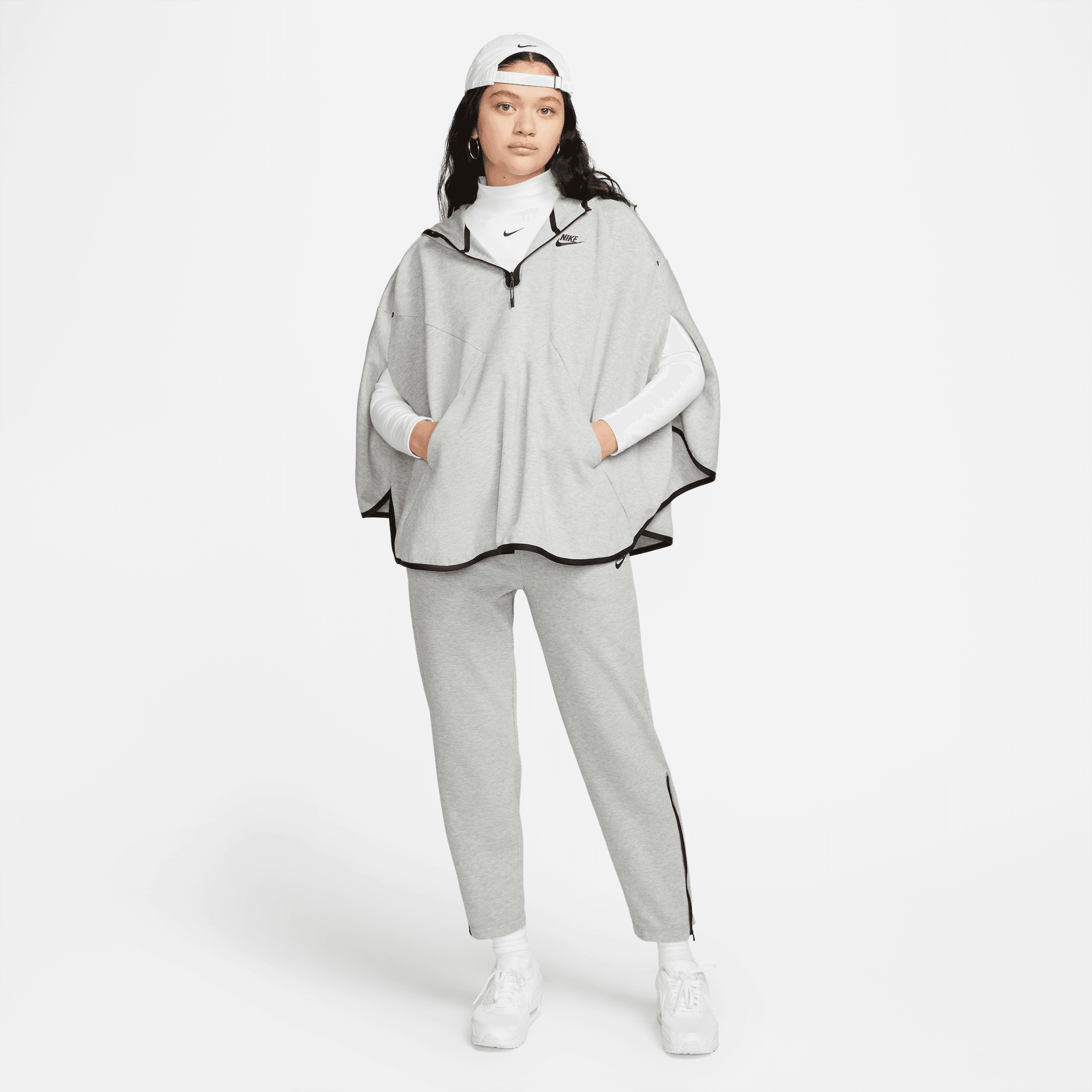 NIKE SW TECH FLEECE (GREY)