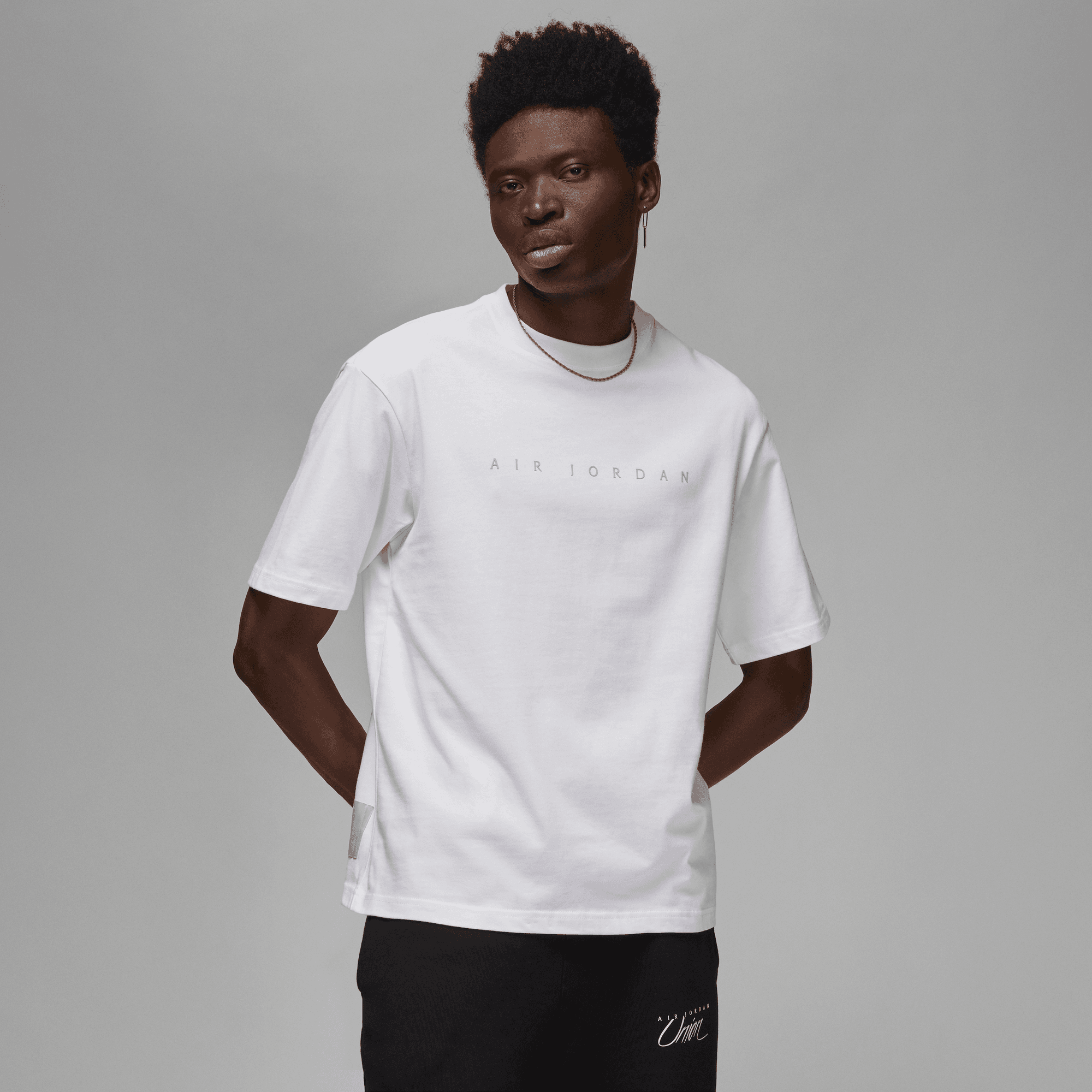 JORDAN X UNION SS TEE "WHITE"