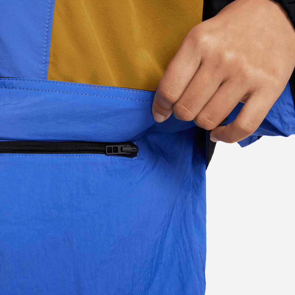 NIKE SPORTSWEAR REVOLUTION SPORTS UTILITY 1/2 ZIP JACKET