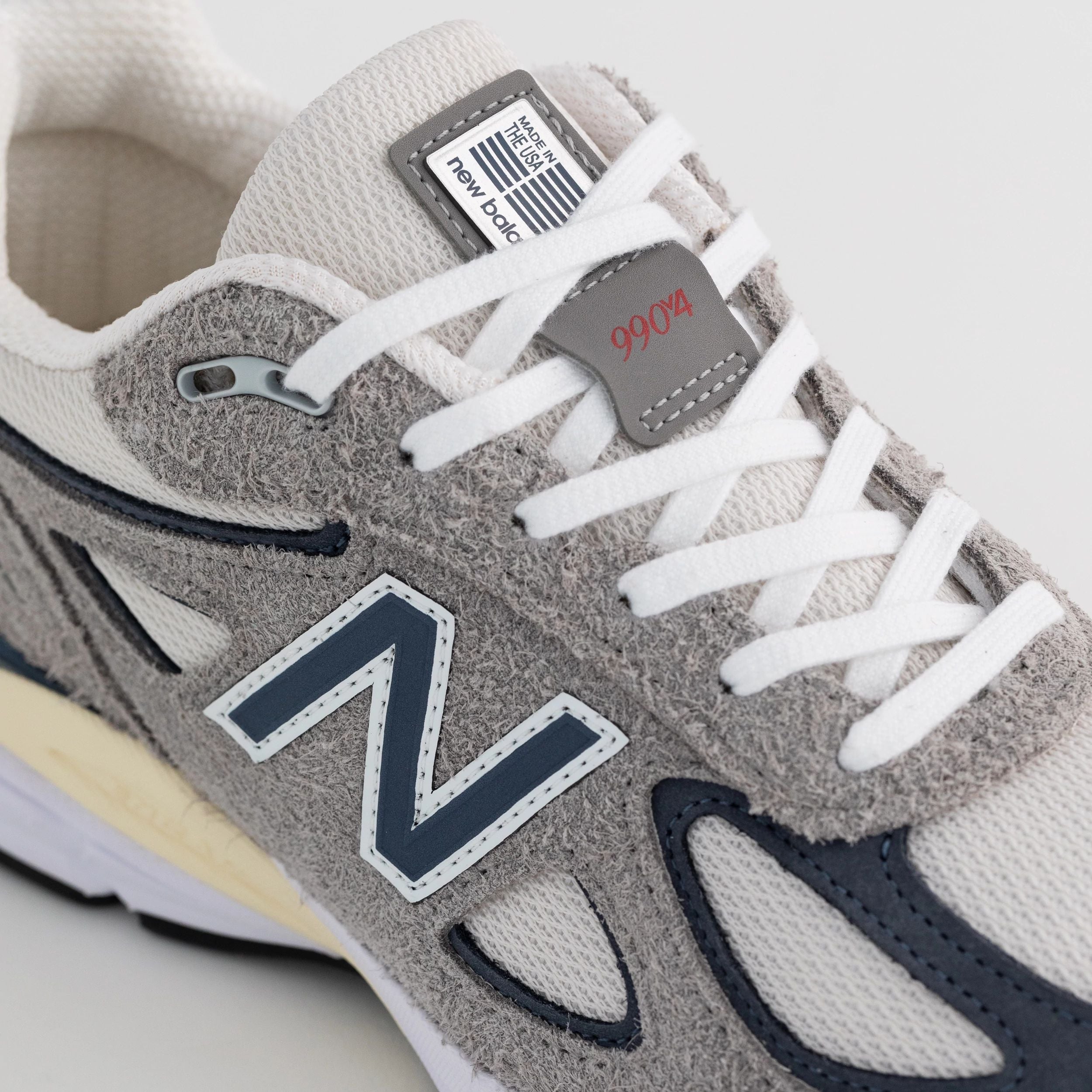 MENS NEW BALANCE 990V4 "GREY NAVY"