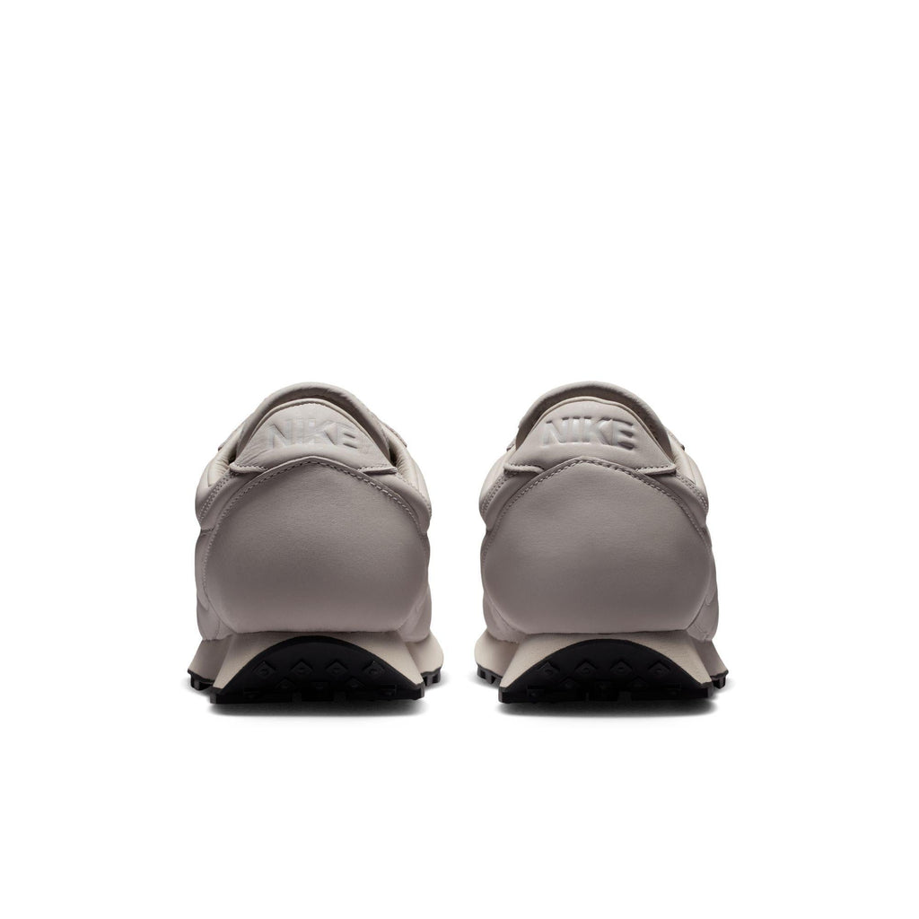 Nike Daybreak SP "Moon Particle and Light Bone"