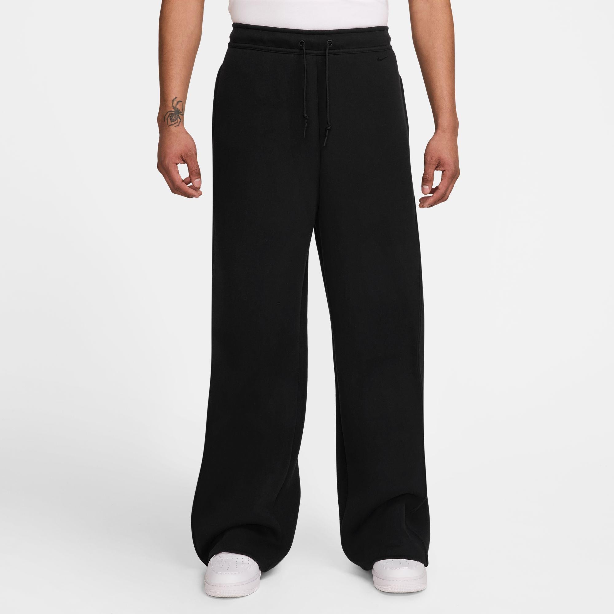 Nike Tech Men's Fleece Loose-Fit Open Hem Pants Black