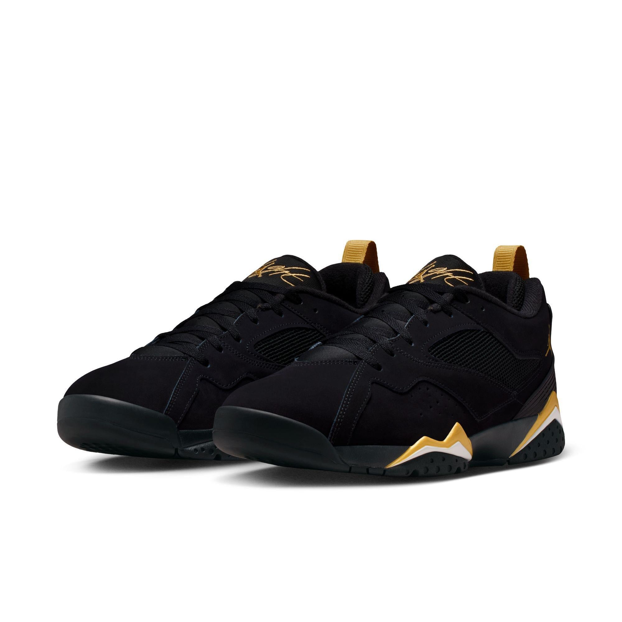 Air Jordan MVP 92 “Golden Moments”