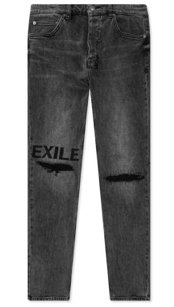 CHITCH EXILE “TRASHED”